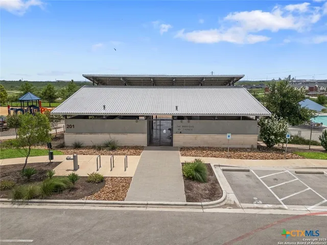 $449,998 | 420 Salamander Street, San Marcos, TX 78666