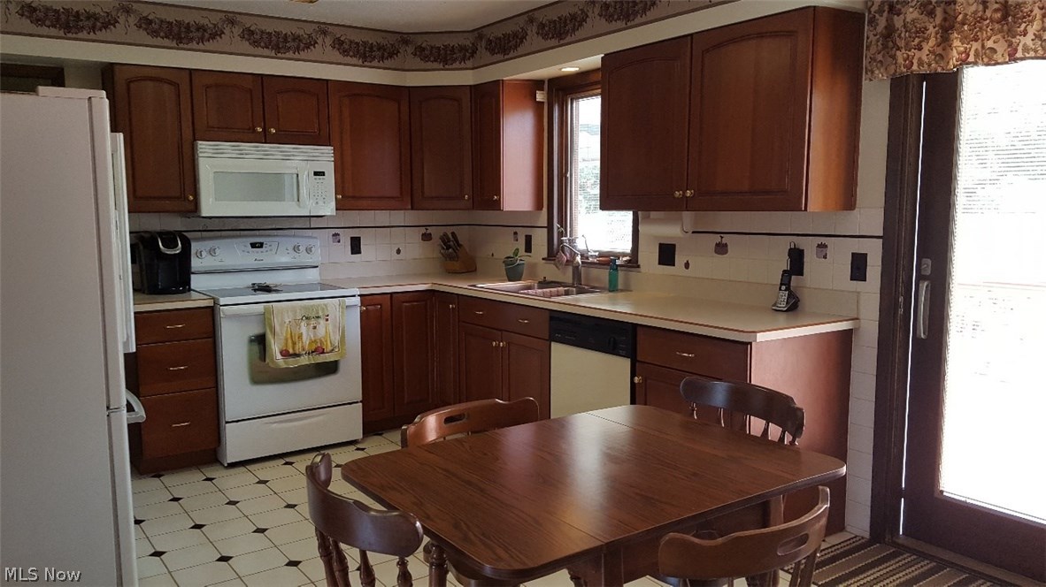 7991 Webster Road Strongsville, OH 44136 - Photo 21 of 34