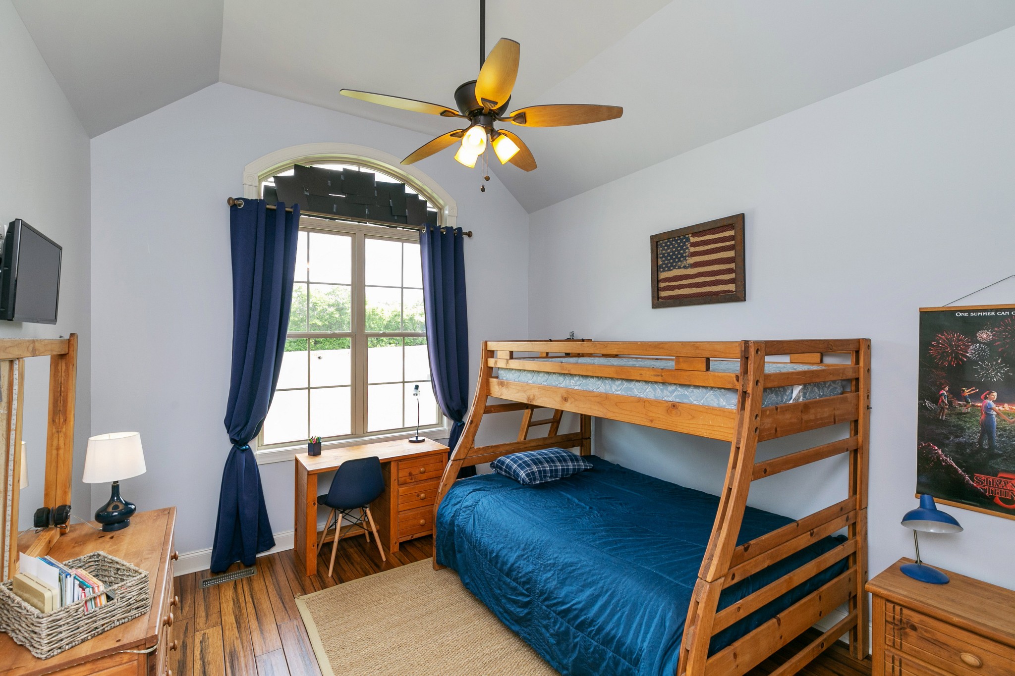 676 Burford Road Lebanon, TN 37087 - Photo 23 of 33 a bedroom with a bed and a window