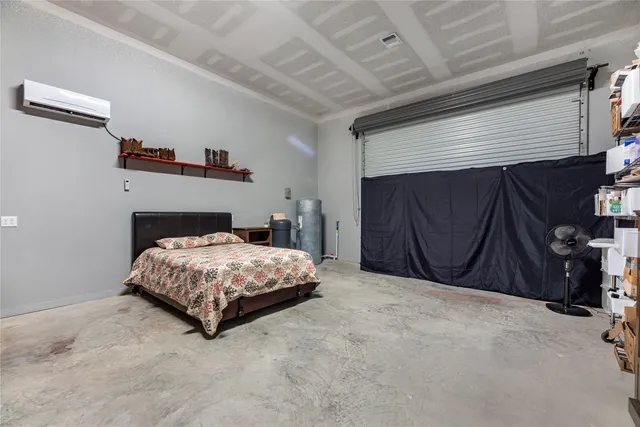 $500,000 | 1210 County Road 32, Angleton, TX 77515