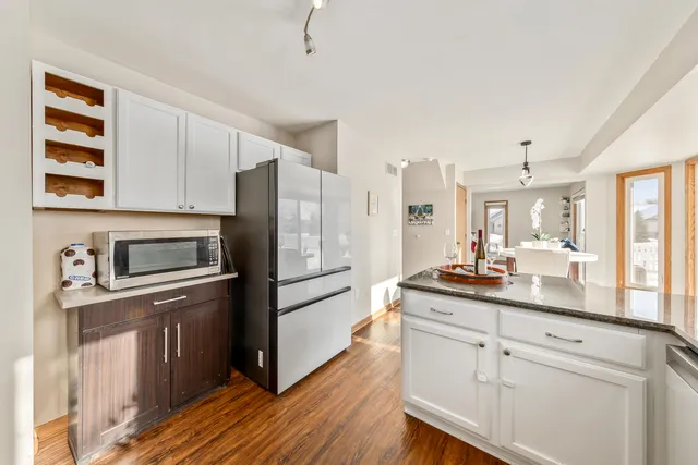 $534,900 | 641 Small Farm Road, Mukwonago, WI 53149