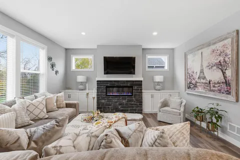 $600,000 | 21310 Poate Court, Rogers, MN 55374