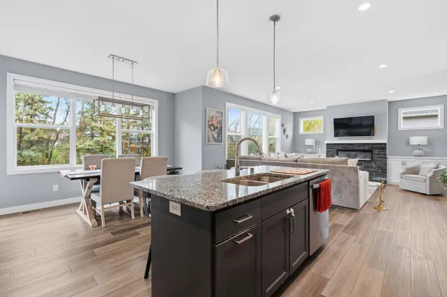 $600,000 | 21310 Poate Court, Rogers, MN 55374