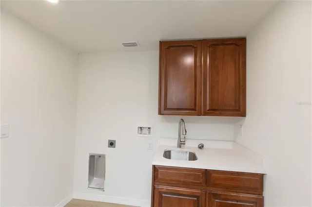 $299,900 | 6816 Forest Avenue, New Port Richey, FL 34653