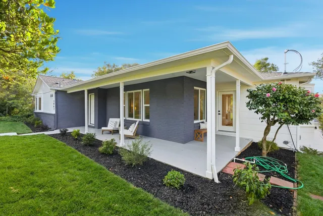 $2,398,000 | 3062 Hillside Drive, Burlingame, CA 94010