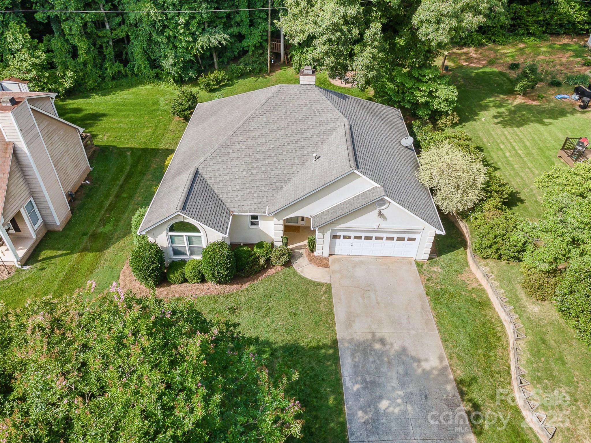 105 Banksridge Road Fort Mill, SC 29715 - Photo 27 of 30 an aerial view of a house