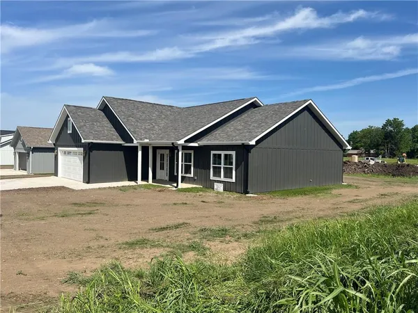 $309,900 | 500 Catalpa Street, Independence, KS 67301