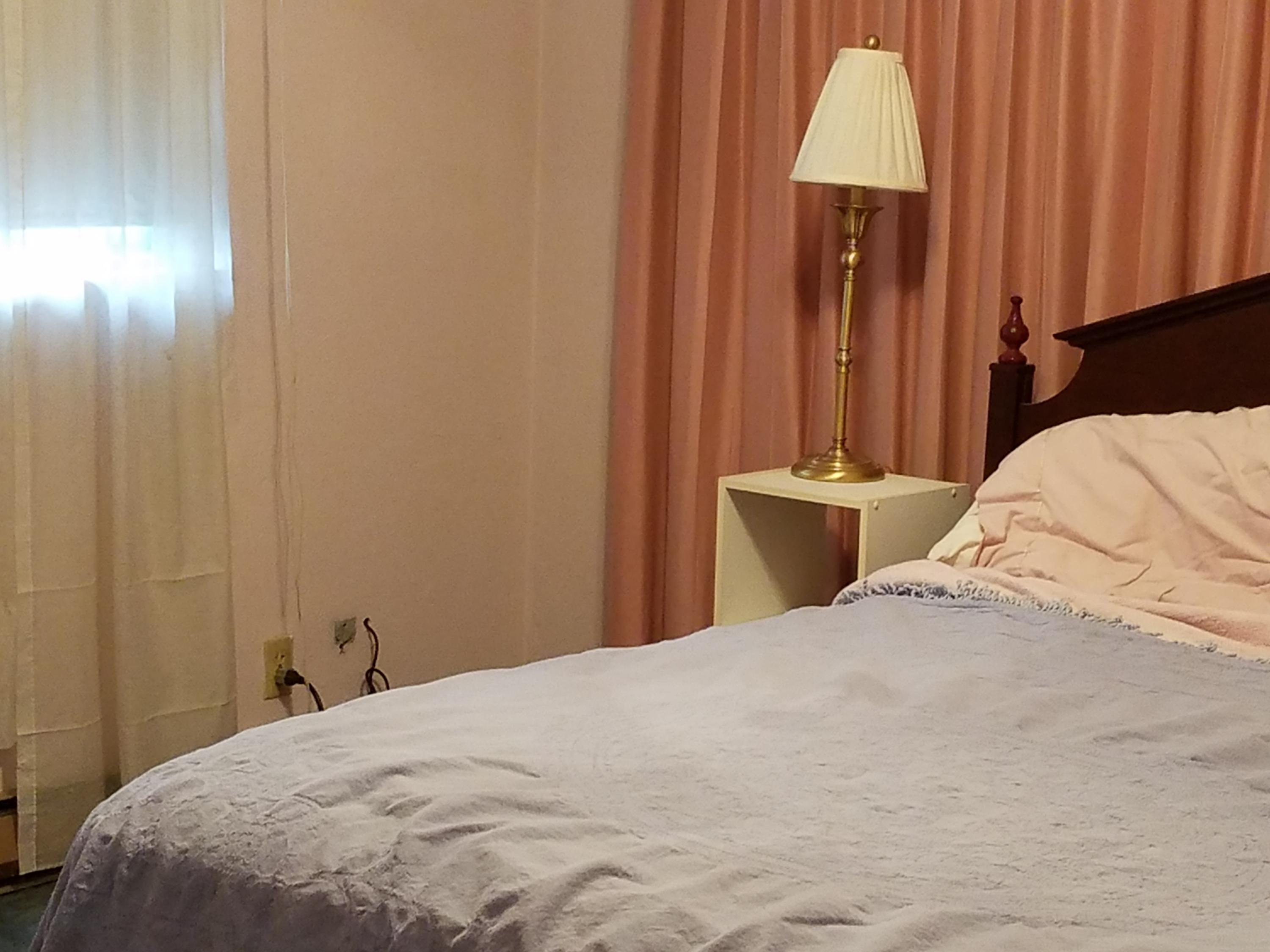124 South Purdue Avenue Oak Ridge, TN 37830 - Photo 10 of 14 Master Bed