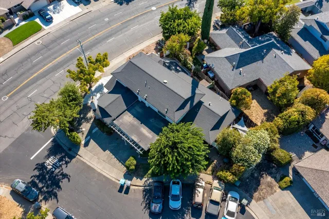 $828,000 | 569 Alamo Drive, Vacaville, CA 95688