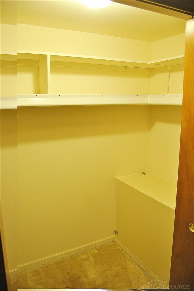 2581 Columbia Road Berkley, MI 48072 - Photo 17 of 21 Gallery Image 17
