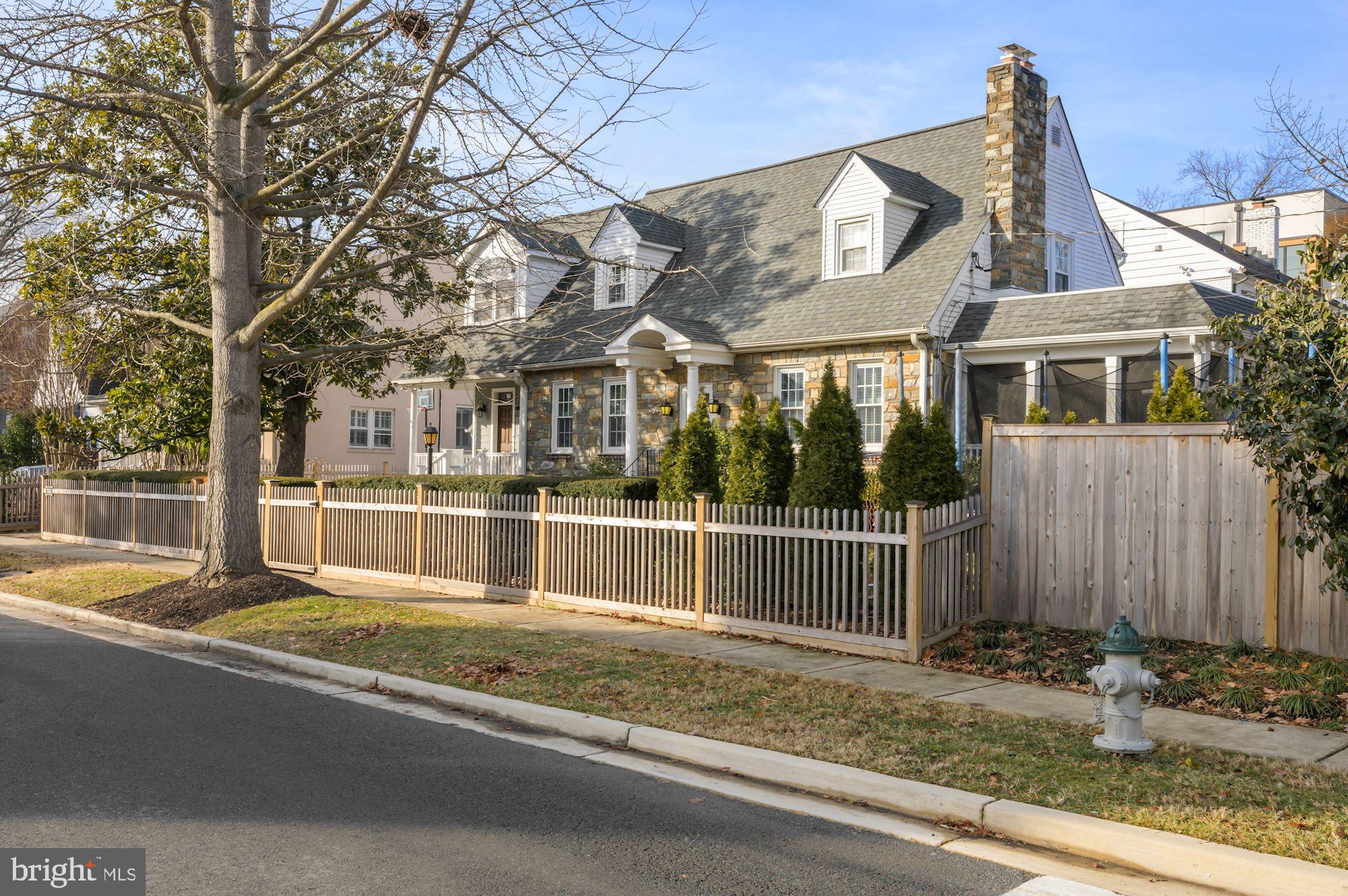 7618 Clarendon Road Bethesda, MD 20814 - Photo 1 of 34 Gallery Image 1