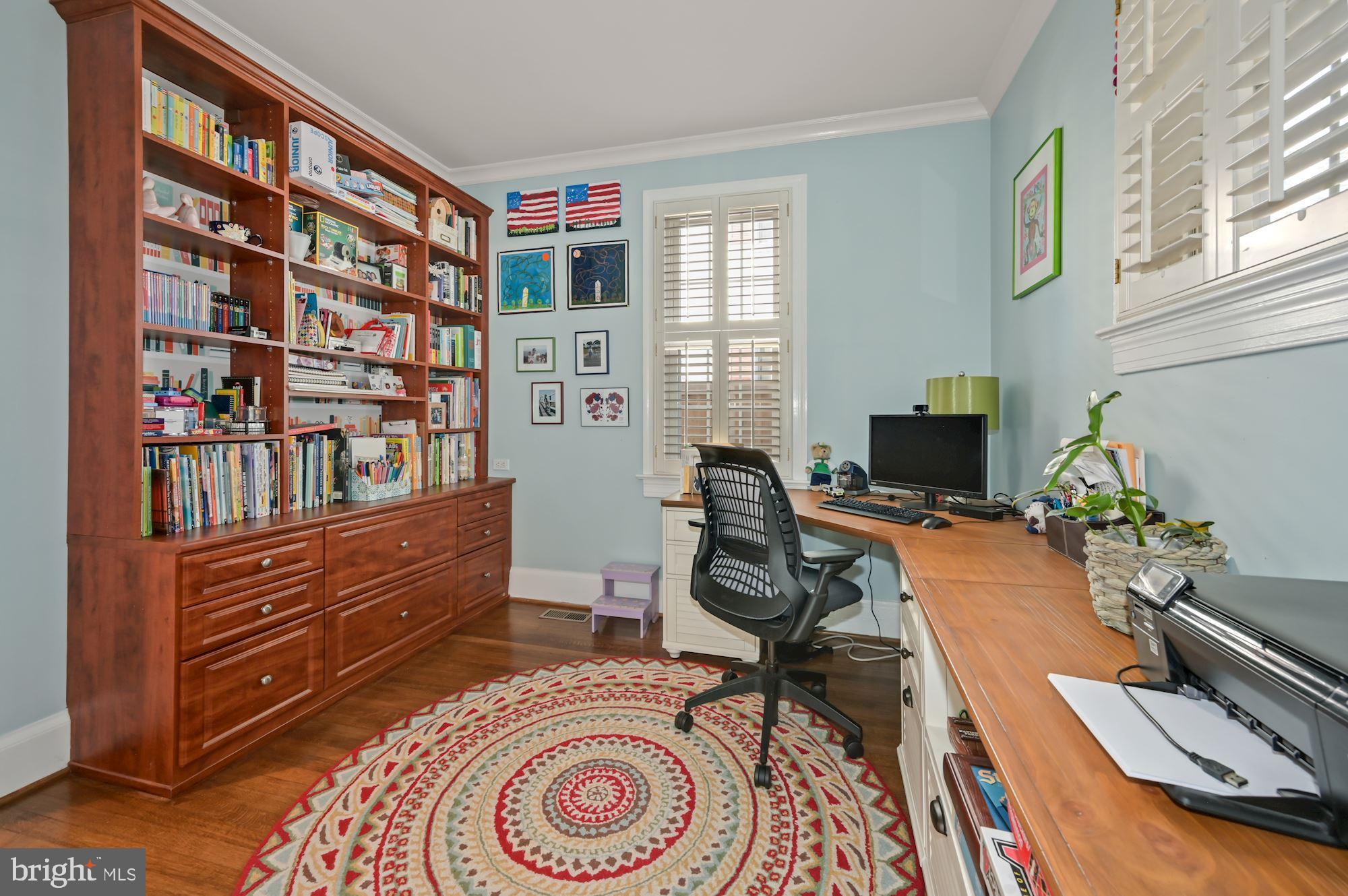 7618 Clarendon Road Bethesda, MD 20814 - Photo 16 of 34 Gallery Image 16