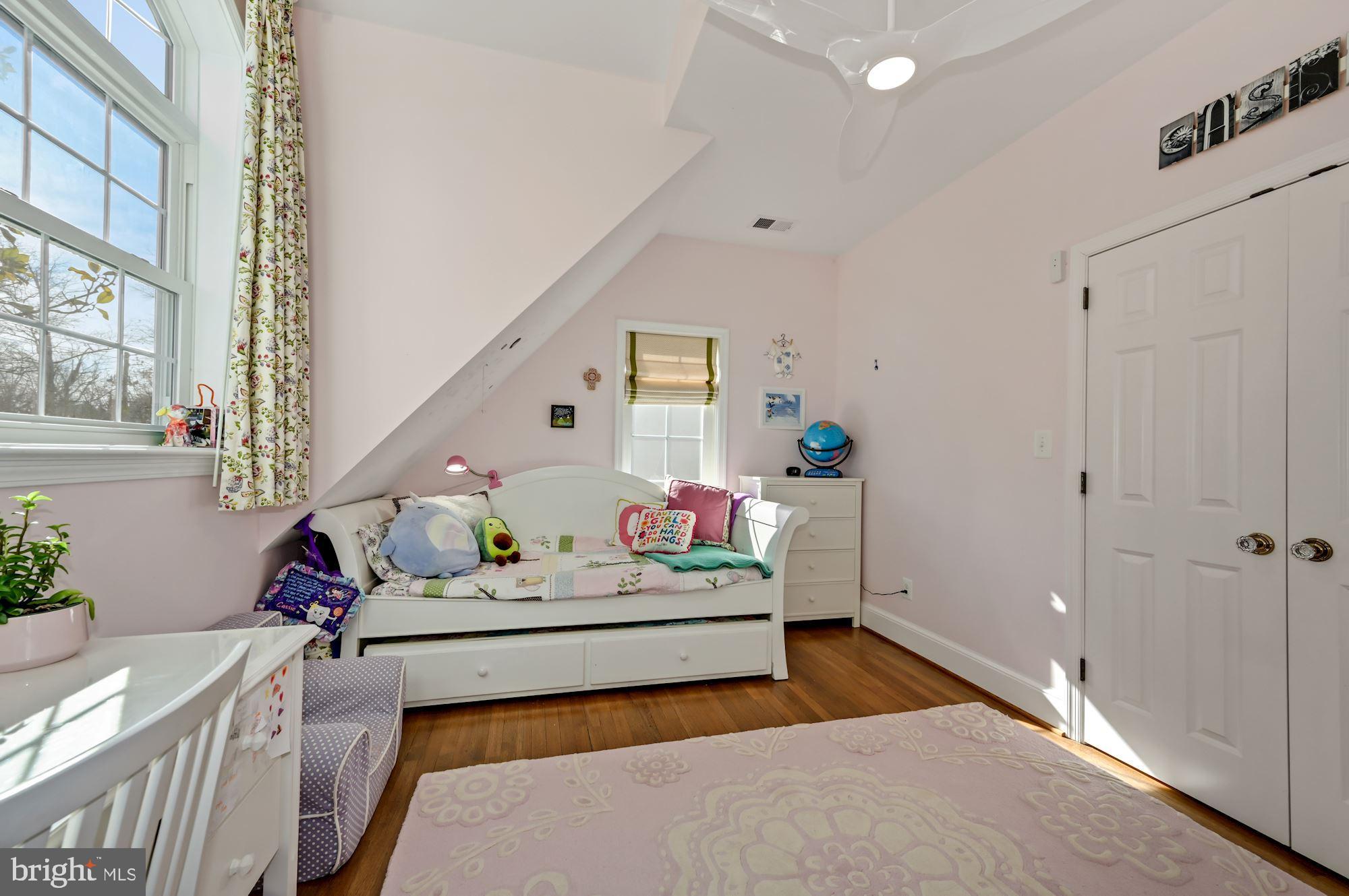 7618 Clarendon Road Bethesda, MD 20814 - Photo 23 of 34 Gallery Image 23