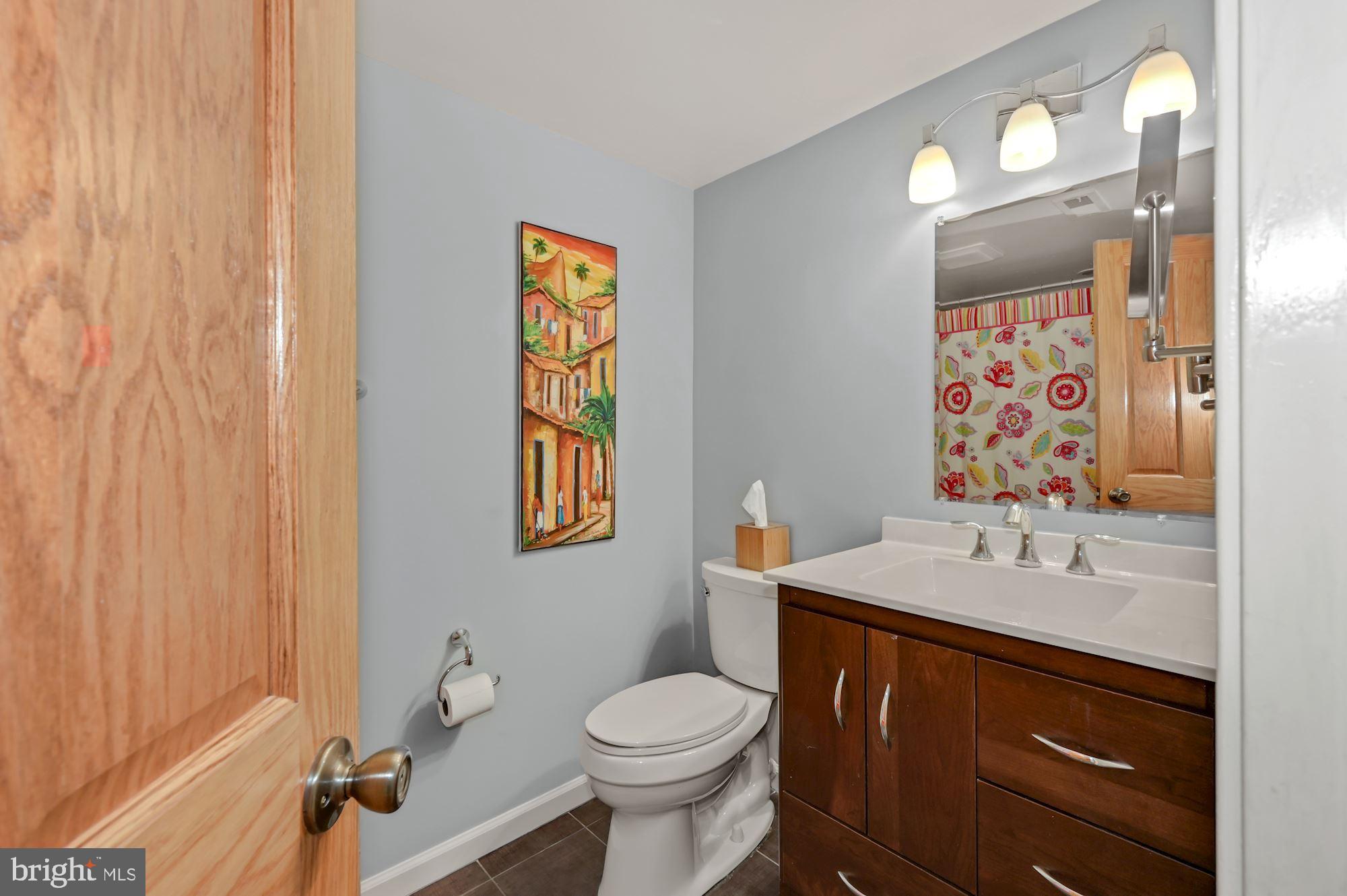 7618 Clarendon Road Bethesda, MD 20814 - Photo 32 of 34 Gallery Image 32