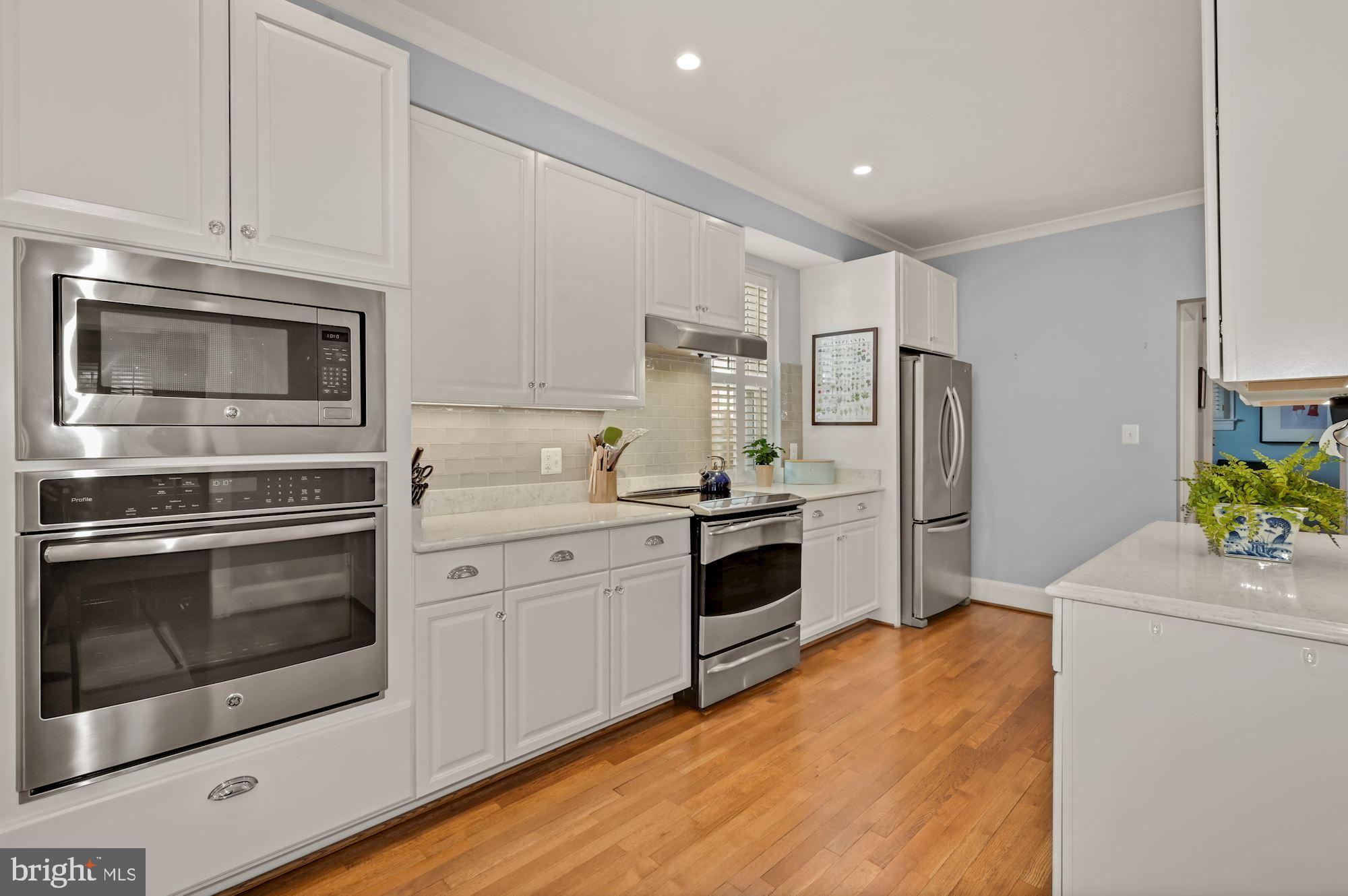 7618 Clarendon Road Bethesda, MD 20814 - Photo 9 of 34 Gallery Image 9