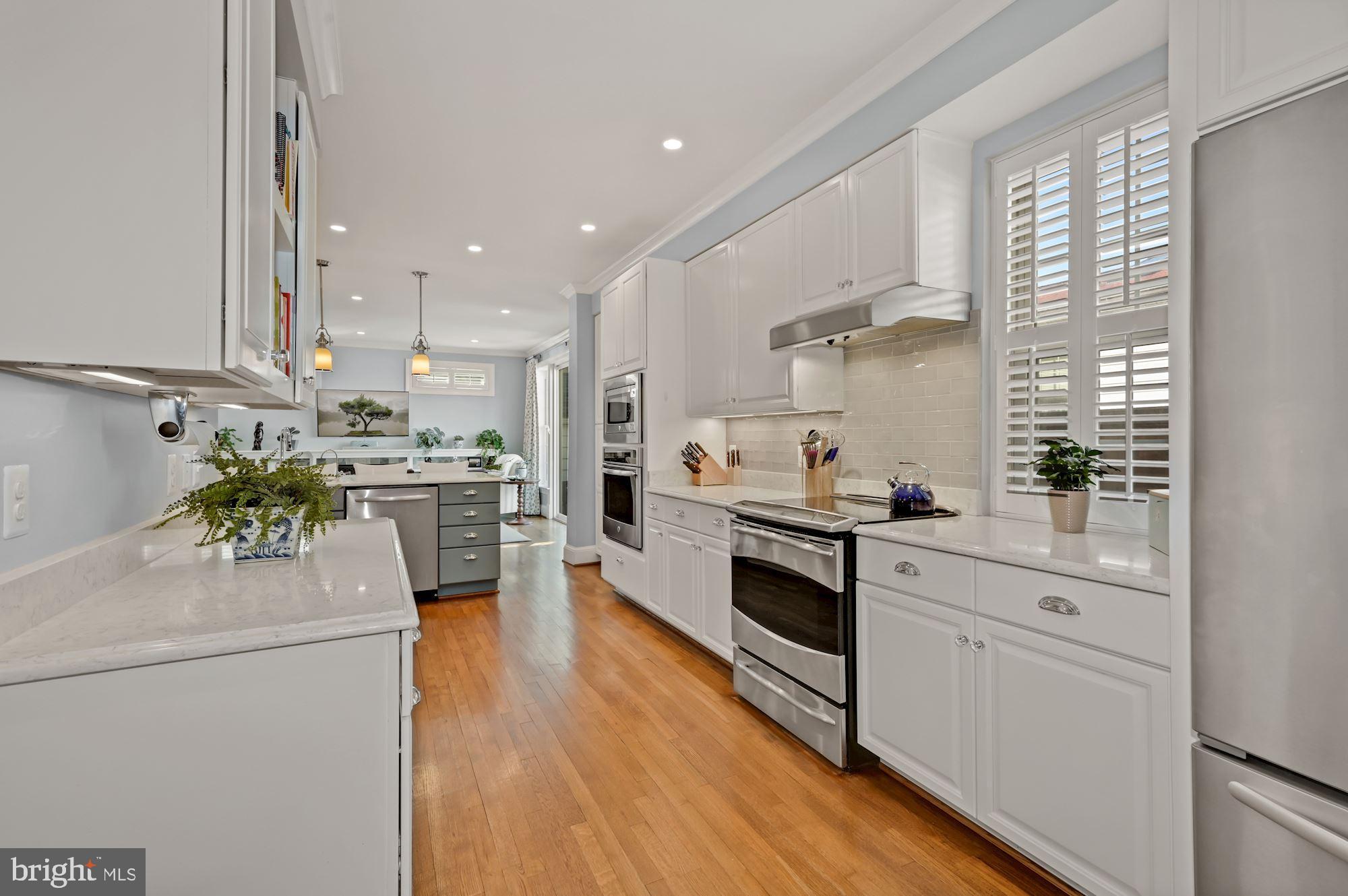 7618 Clarendon Road Bethesda, MD 20814 - Photo 10 of 34 Gallery Image 10