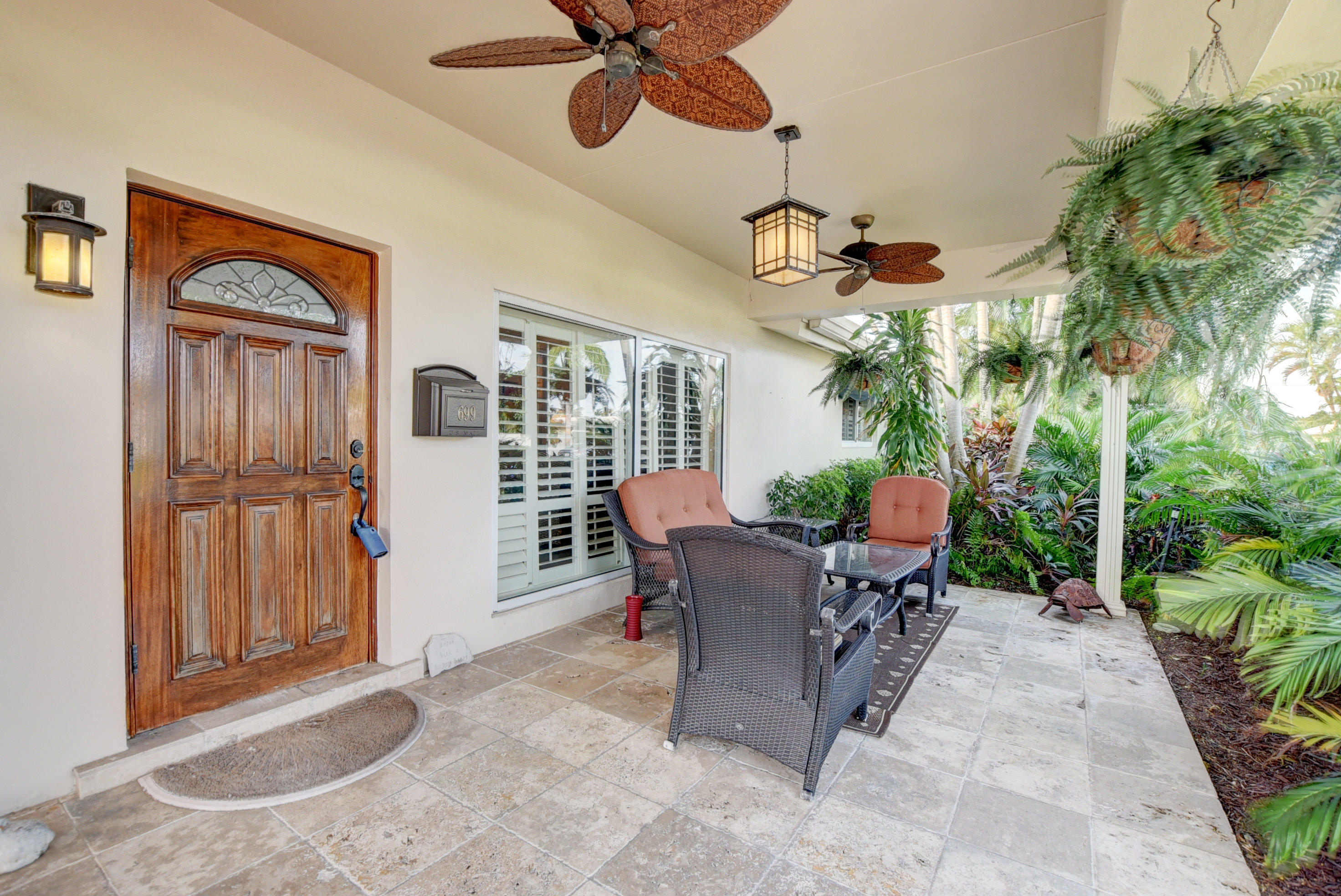 699 Southwest 8th Terrace Boca Raton, FL 33486 - Photo 3 of 40 Front Porch