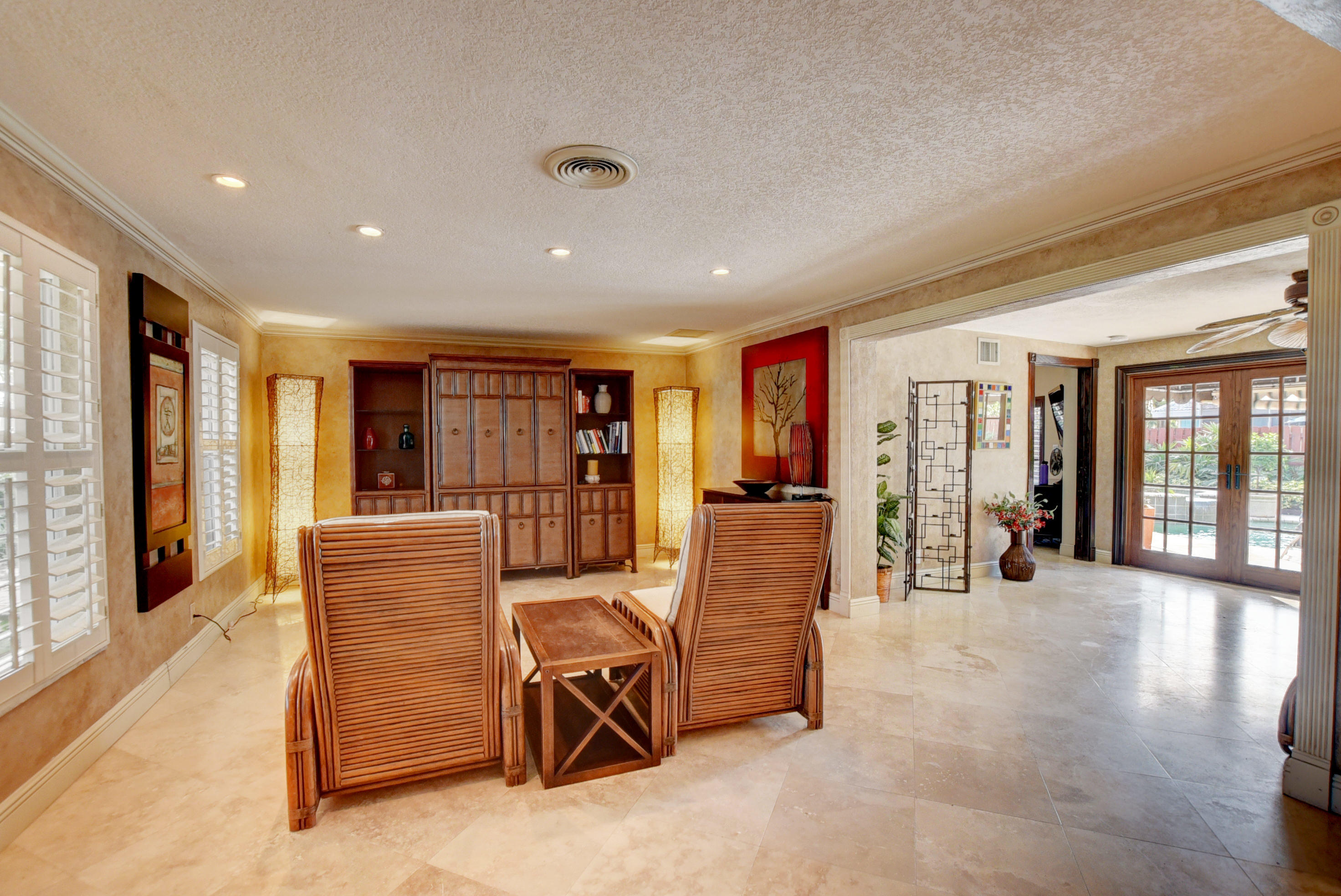 699 Southwest 8th Terrace Boca Raton, FL 33486 - Photo 8 of 40 Living/Florida Room