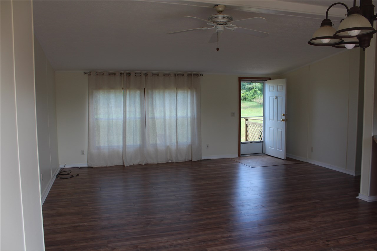 10795 West Remus Road Remus, MI 49340 - Photo 6 of 18 1821890-5.JPG