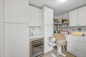 1114 Orleans Road, Unit 2 Chatham, MA 02650 - Photo 18 of 38 a room with a workspace and a window