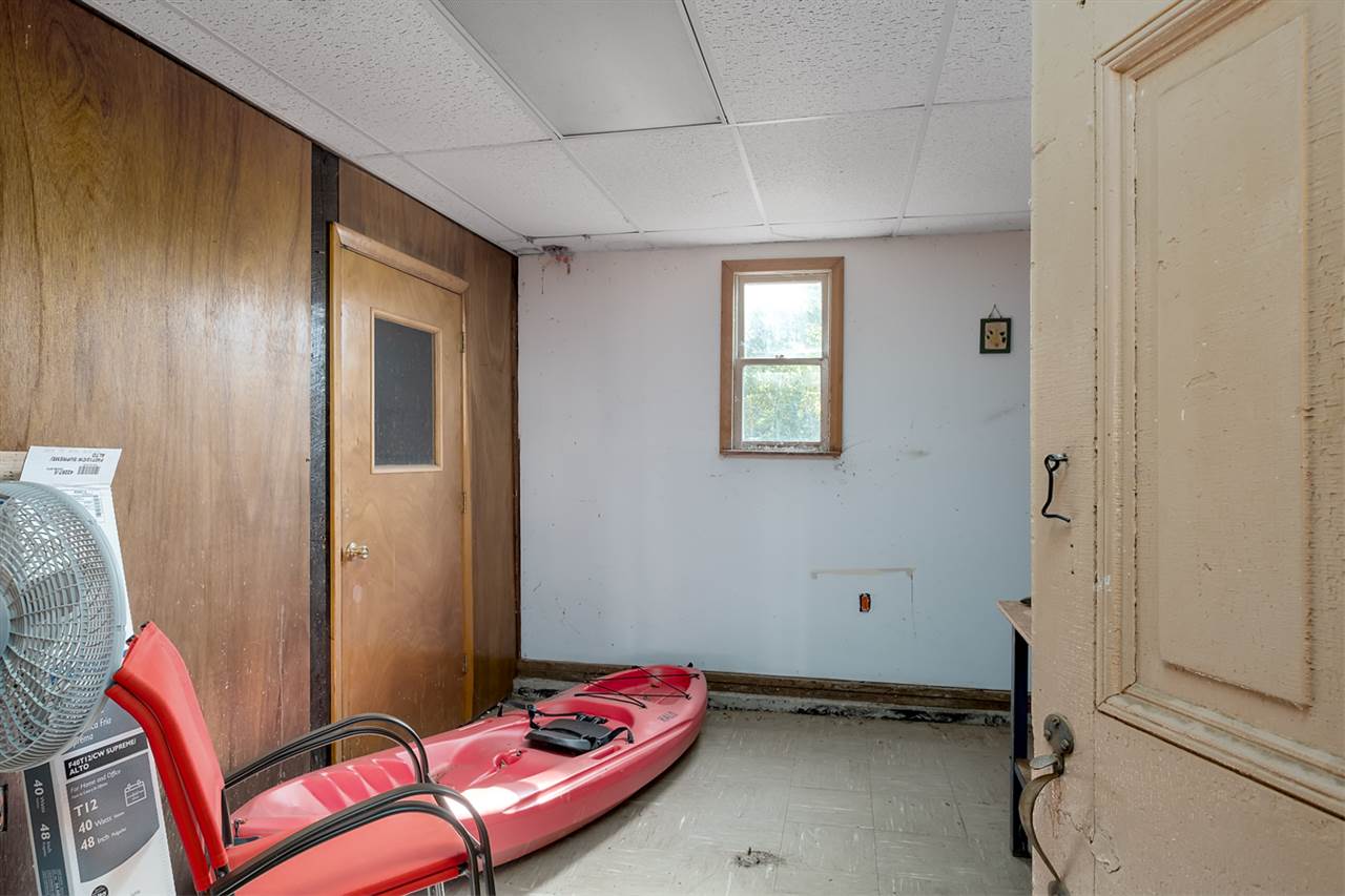 19 Piscataqua Road Dover, NH 03820 - Photo 26 of 39