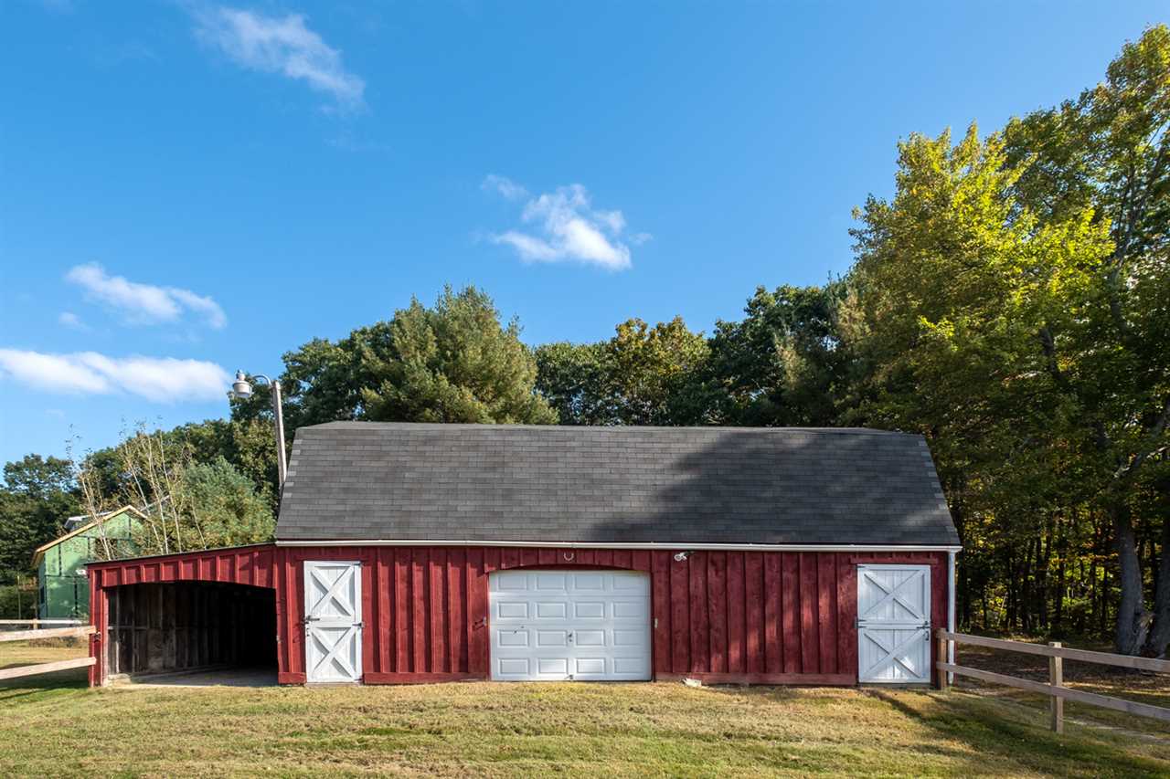 19 Piscataqua Road Dover, NH 03820 - Photo 37 of 39