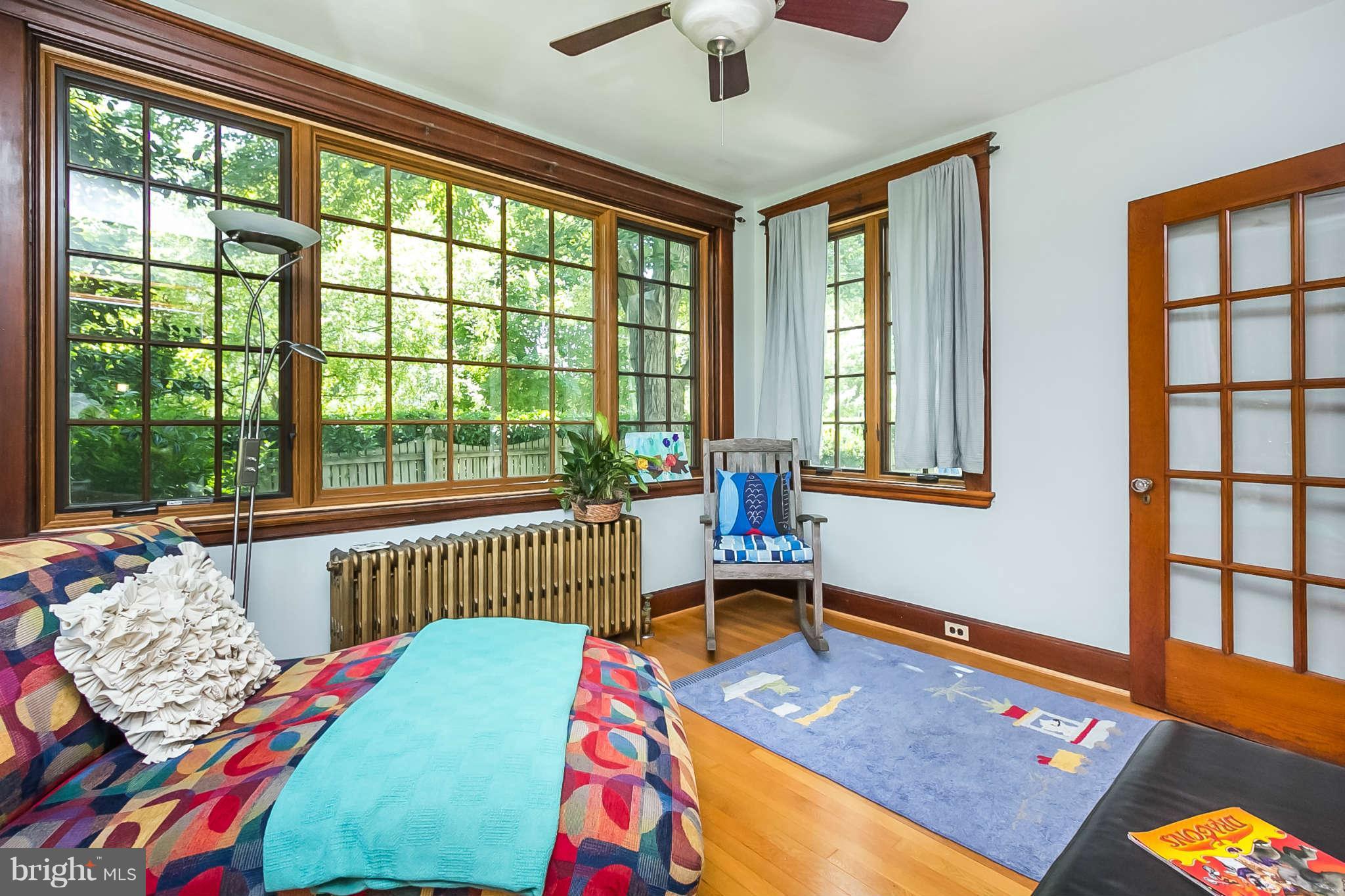 7100 Bristol Road Baltimore, MD 21212 - Photo 7 of 30 Sunroom