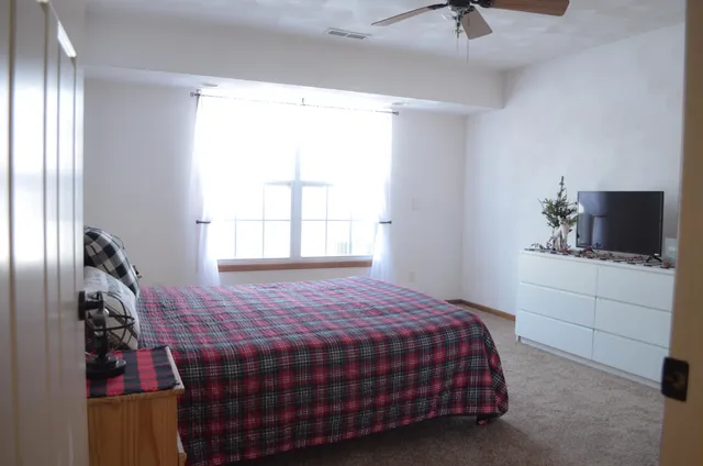 $226,900 | 2635 Edgewood Drive, Unit 63, Beloit, WI 53511