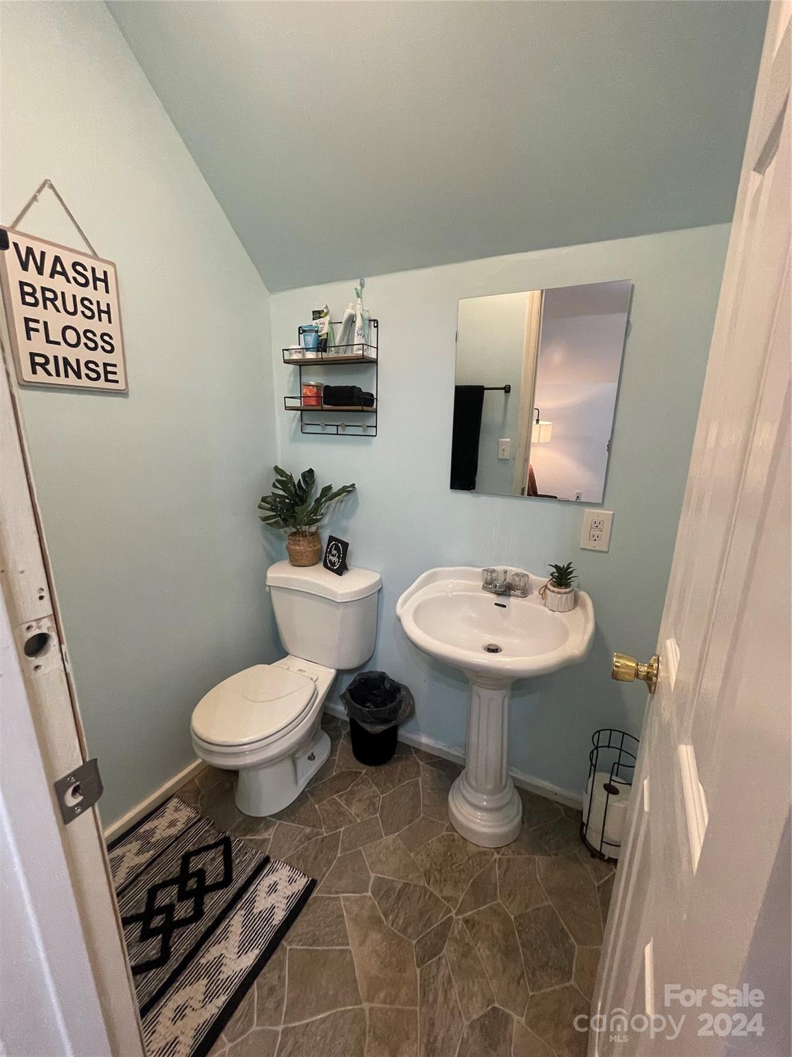 4333 Nix Creek Road Marion, NC 28752 - Photo 32 of 47 Gallery Image 32