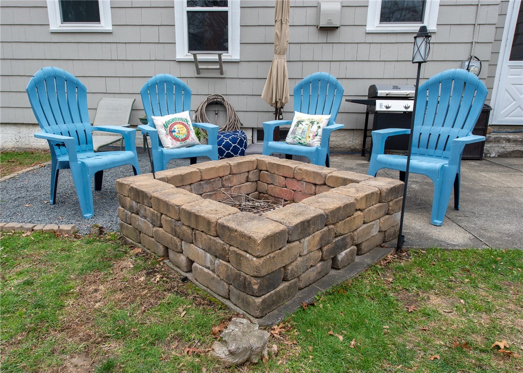 79 Hambly Road Tiverton, RI 02878 - Photo 21 of 25