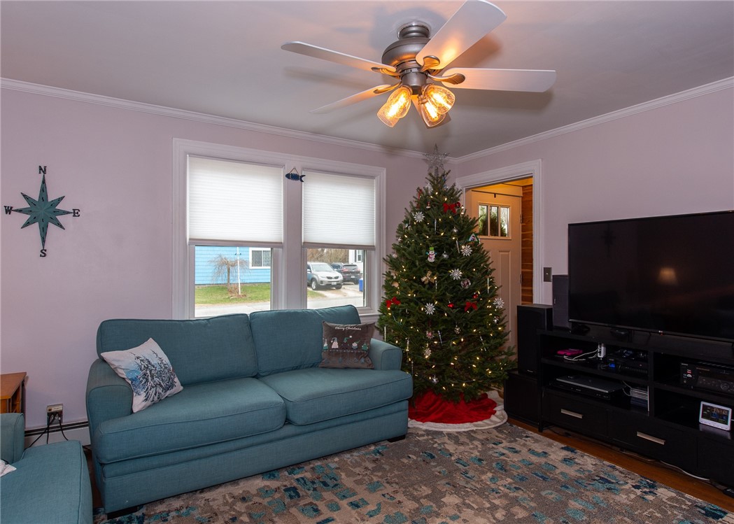 79 Hambly Road Tiverton, RI 02878 - Photo 8 of 25