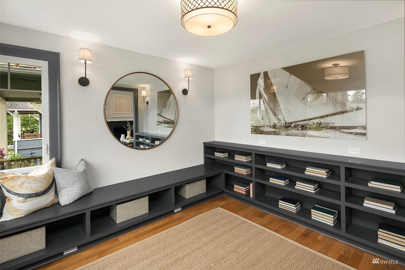 3833 Meridian Avenue North Seattle, WA 98103 - Photo 2 of 29 Gallery Image 2