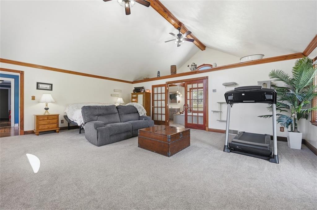 2976 Henderson Road Washington, PA 15301 - Photo 21 of 50 a living room with furniture and a flat screen tv
