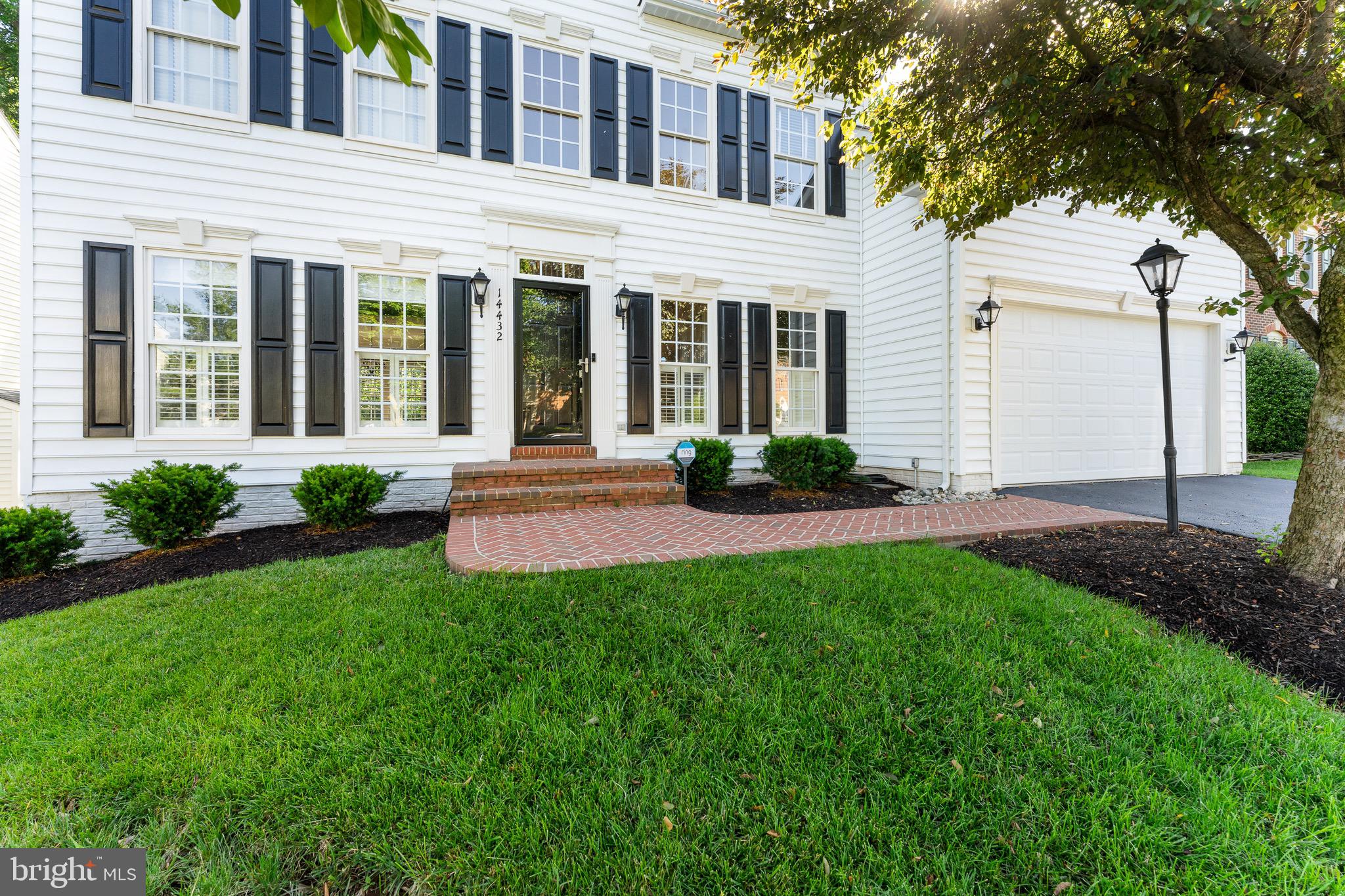 14432 Clubhouse Road Gainesville, VA 20155 - Photo 2 of 24 Gallery Image 2