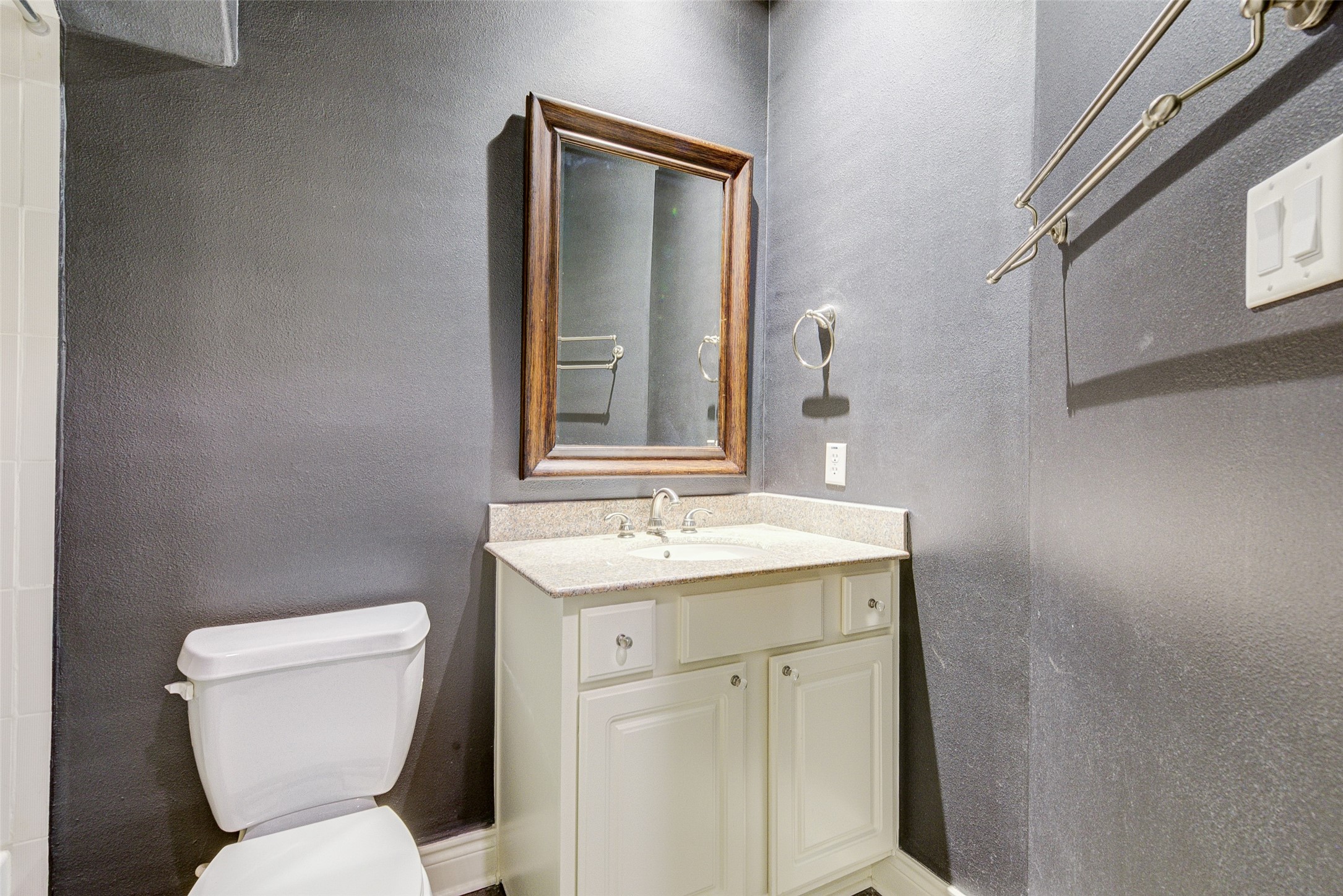 2724 Sherwin Street Houston, TX 77007 - Photo 18 of 23