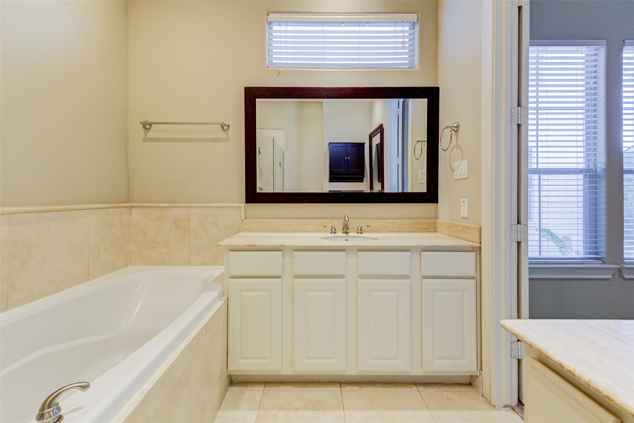 2724 Sherwin Street Houston, TX 77007 - Photo 19 of 23