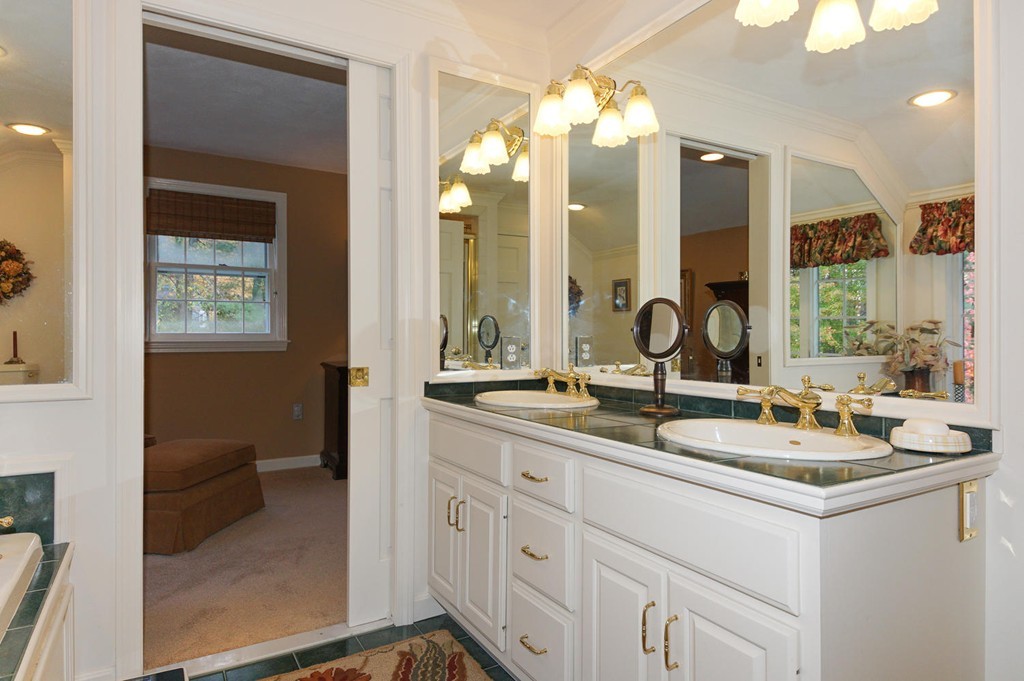 47 Sleigh Road Chelmsford, MA 01824 - Photo 20 of 30 Gallery Image 20