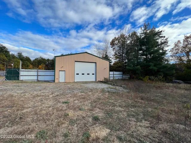 $499,999 | 15 Pasco Avenue, Queensbury, NY 12804