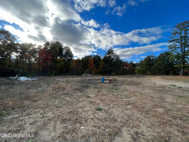 $499,999 | 15 Pasco Avenue, Queensbury, NY 12804