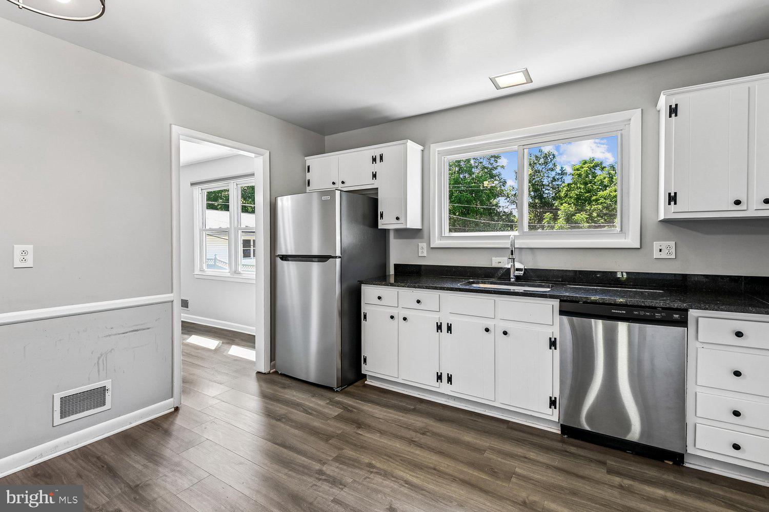 2633 Melba Road Ellicott City, MD 21042 - Photo 13 of 30 Kitchen