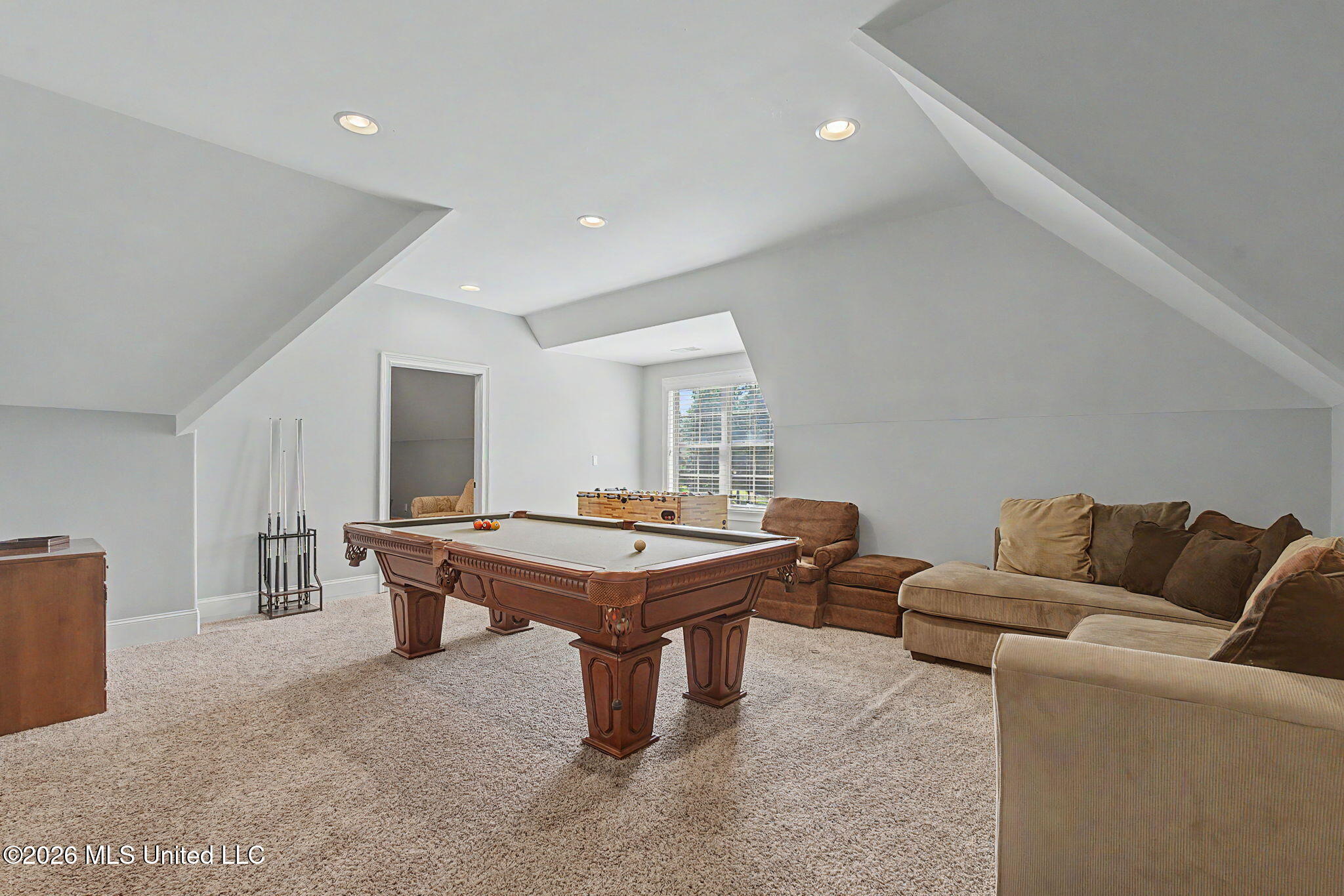 1595 Southern Rdg Trail Olive Branch, MS 38654 - Photo 33 of 48 Game Room
