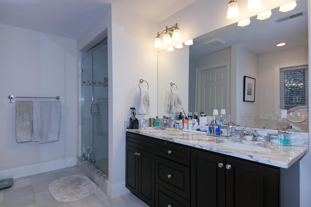 27 Turner Road Wellesley, MA 02482 - Photo 15 of 26