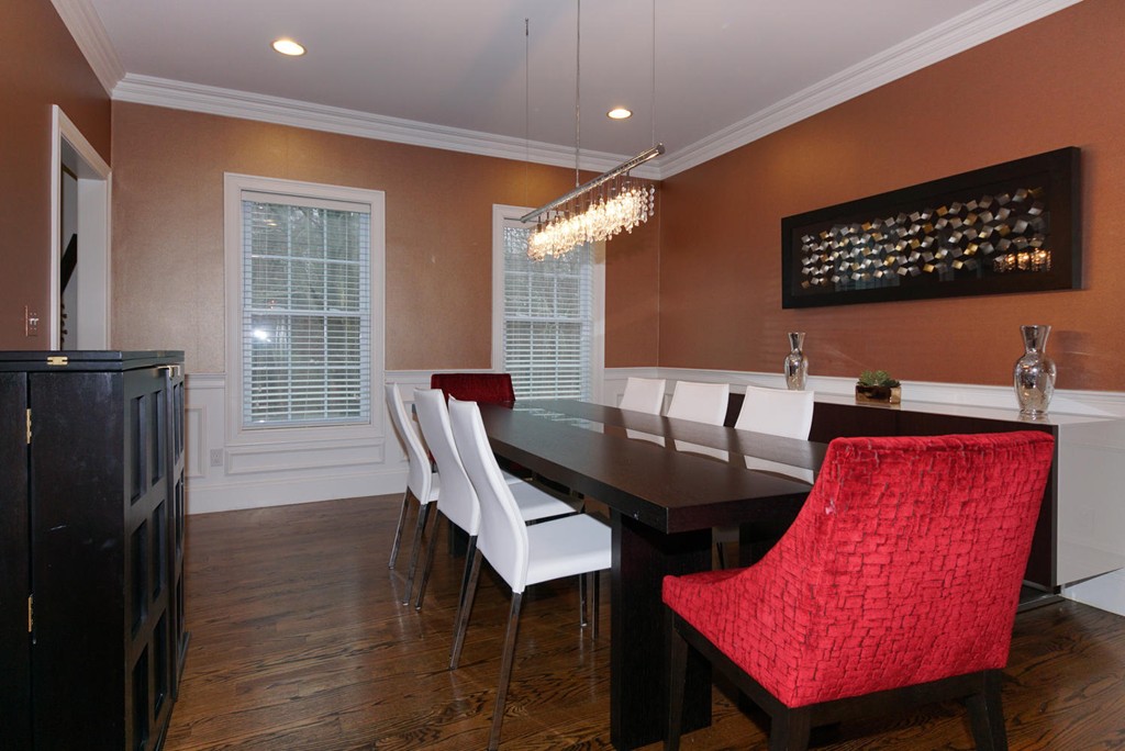 27 Turner Road Wellesley, MA 02482 - Photo 4 of 26