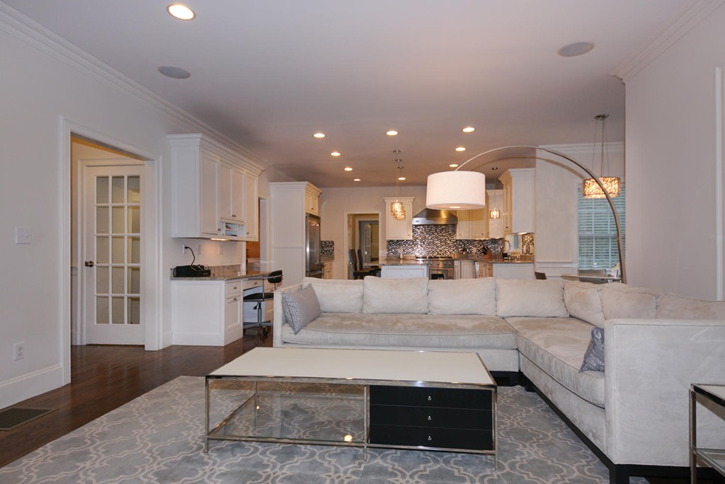 27 Turner Road Wellesley, MA 02482 - Photo 9 of 26