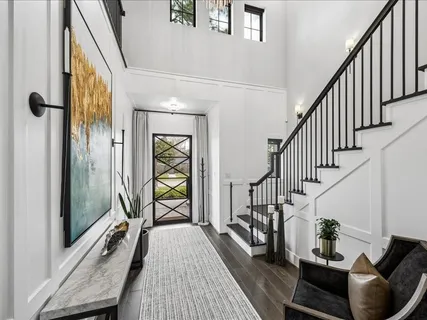 $1,275,000 | 8553 Montridge Drive, Houston, TX 77055