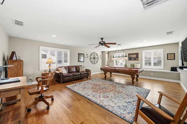 $1,099,000 | 319 Stage Stop Court, El Dorado Hills, CA 95762