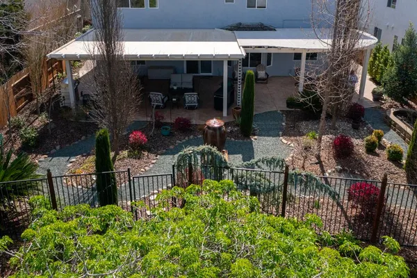 $1,099,000 | 319 Stage Stop Court, El Dorado Hills, CA 95762