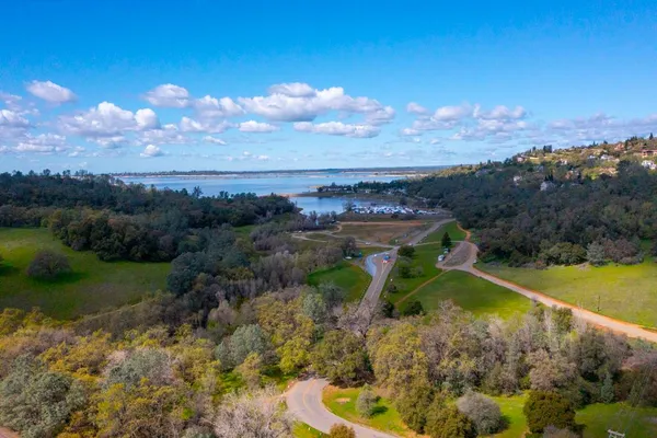 $1,099,000 | 319 Stage Stop Court, El Dorado Hills, CA 95762