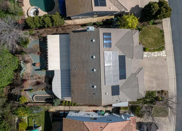 $1,099,000 | 319 Stage Stop Court, El Dorado Hills, CA 95762