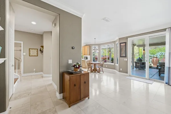 $1,099,000 | 319 Stage Stop Court, El Dorado Hills, CA 95762